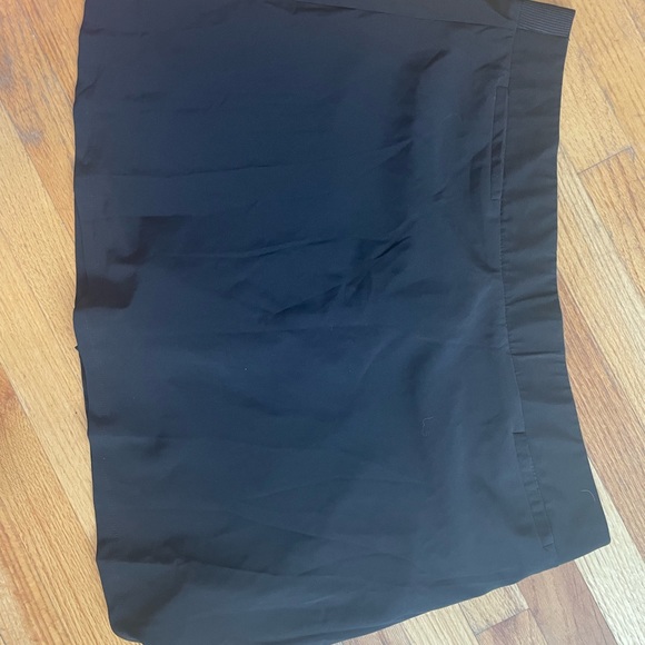 Croft & Barrow 360 Stretch Skort, Black, Worn once, like new condition. - Picture 3 of 3